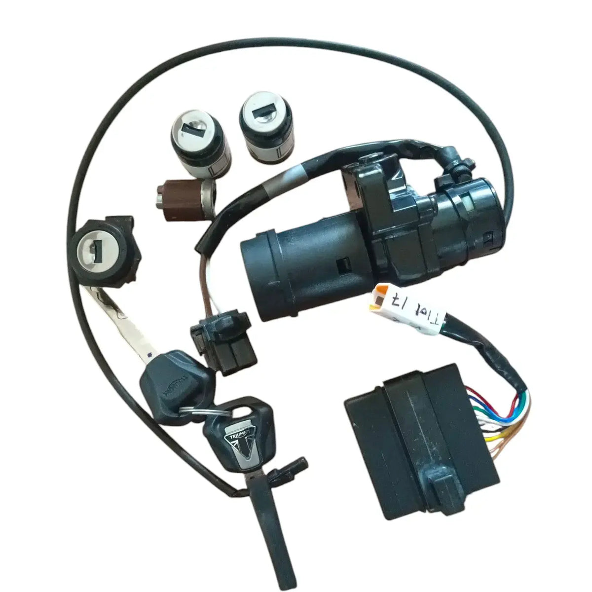 Triumph 400 Lock Kit with Sensor