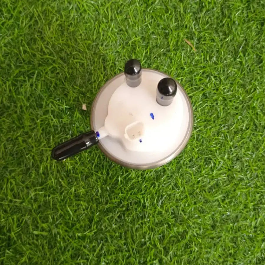 Hero karizma R or krizma Zmr fuel pump assembly - Image 2
