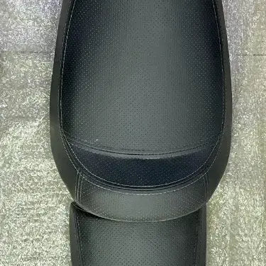 Seat set Front and Back for Harley Davidson Street Rod